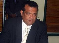 Lau Tikinas change Charter stance