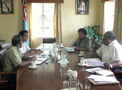 Cabinet to stall 4% pay restoration